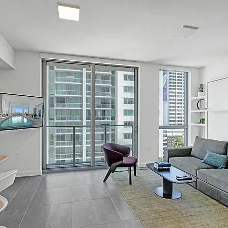 Condo In Downtown Miami - Studio 61